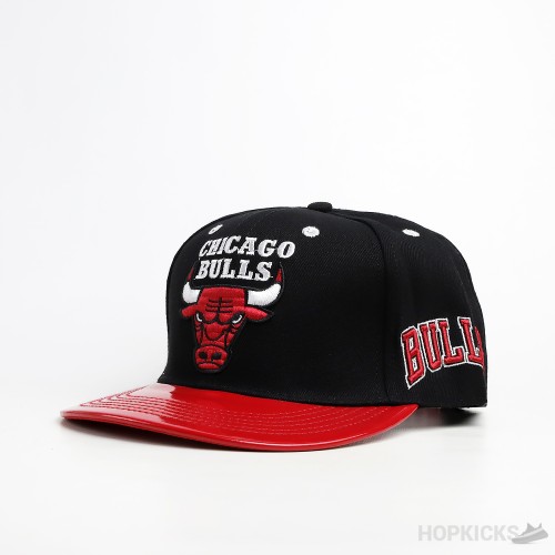NBA Chicago Bulls Snapback Black Red Cap